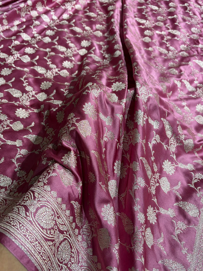 Elegant Mauve Pink Satin Mashru Silk Saree with Jaal Design
