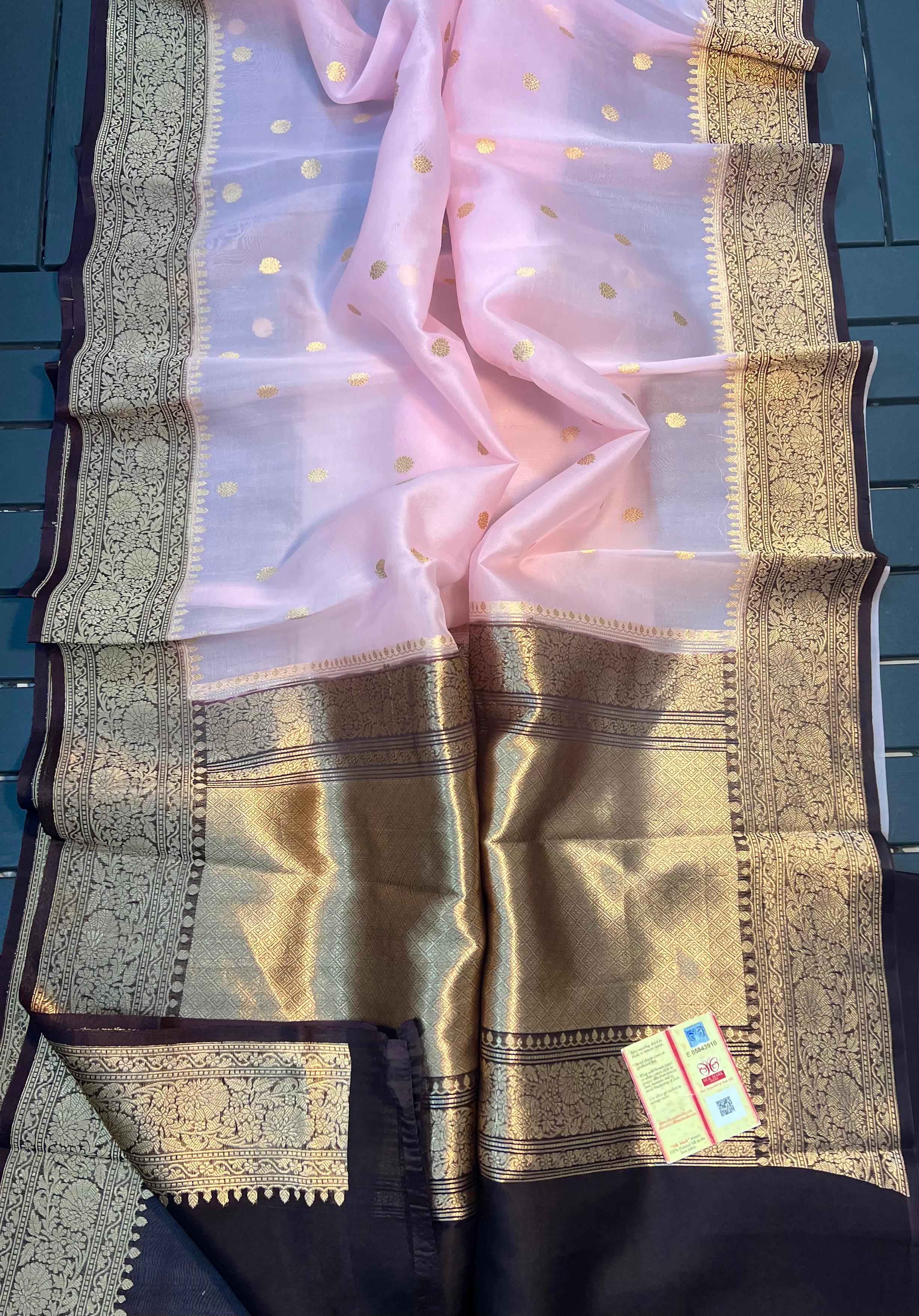 Beautiful Banaras Handloom Pure Kora Silk Kadhuwa Woven Saree