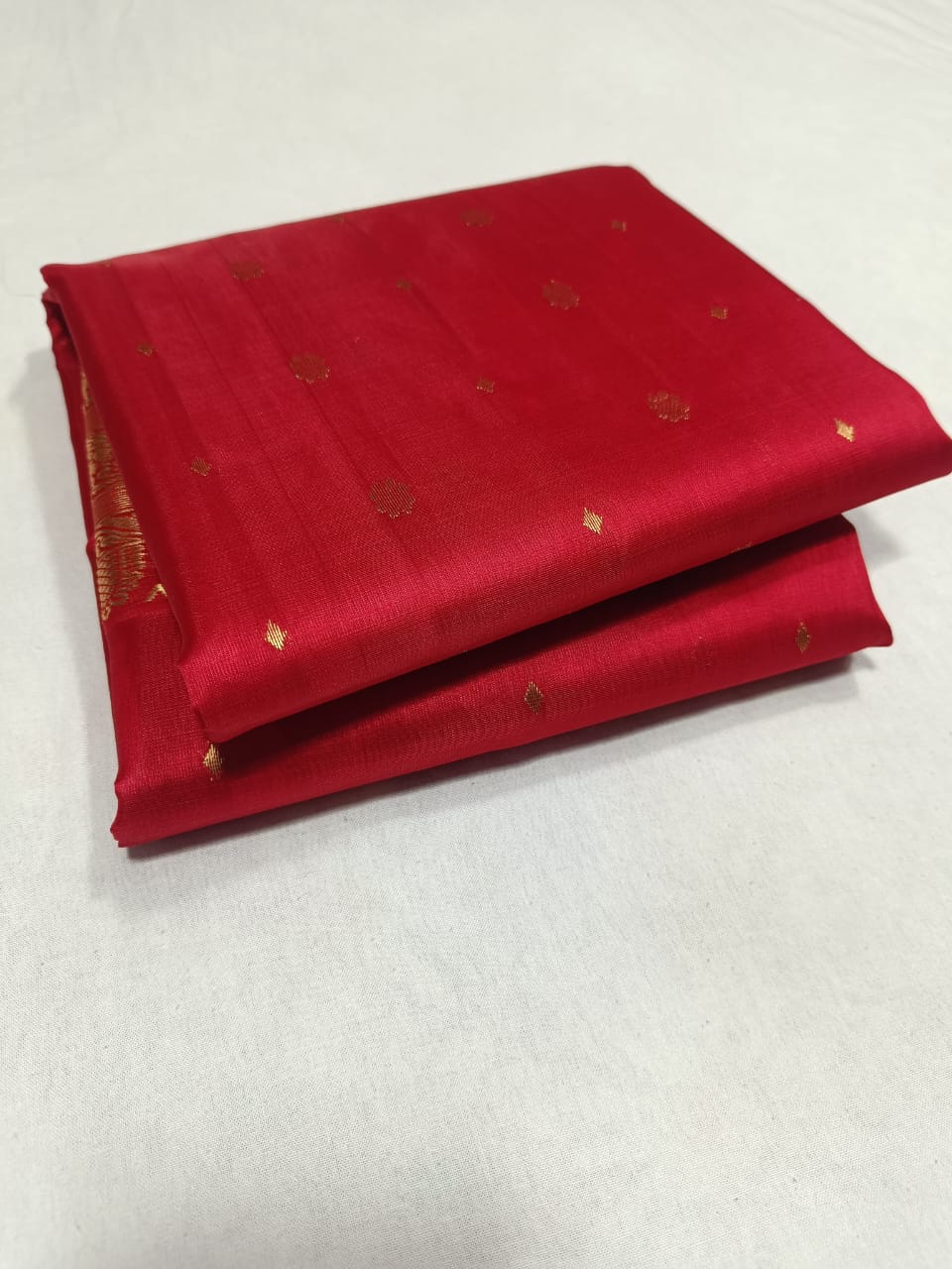 Chanderi Handloom Katan Silk Saree – Ghani Butta, Traditional Nakshi Border & Taraz Pallu