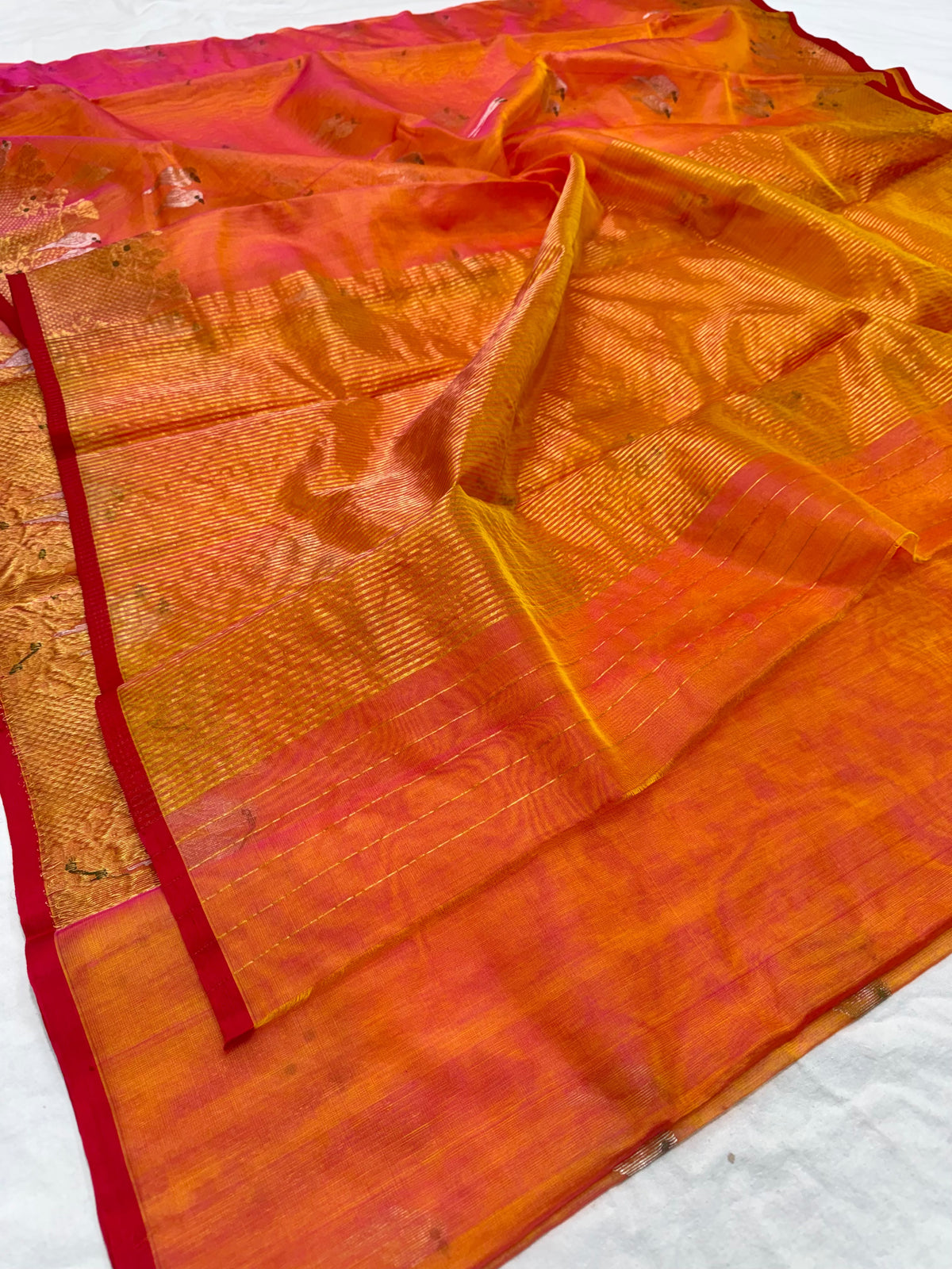 Chanderi Handloom Katan Silk Saree – Meenakari Butta & Zari Pallu