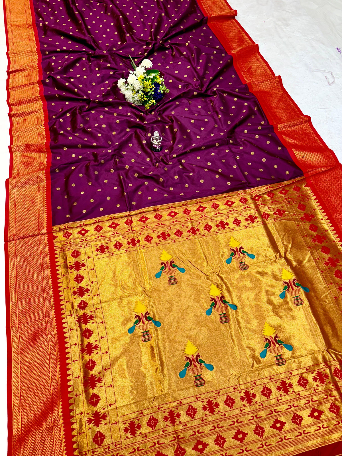 Royal Yeola Kalanjali Double Pallu Paithani Silk Saree