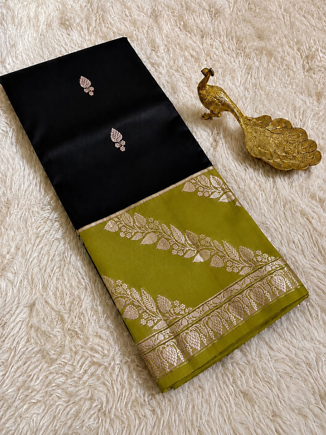 Beautiful Banaras Soft Raw Mango Silk Woven Premium Quality Saree