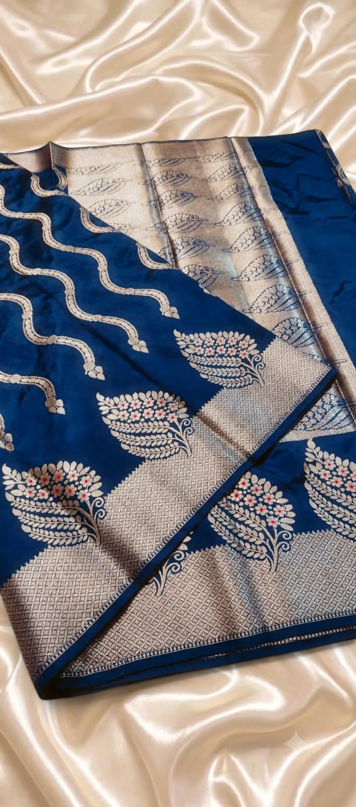 Banarasi Soft Raw Mango Silk Woven Sarees