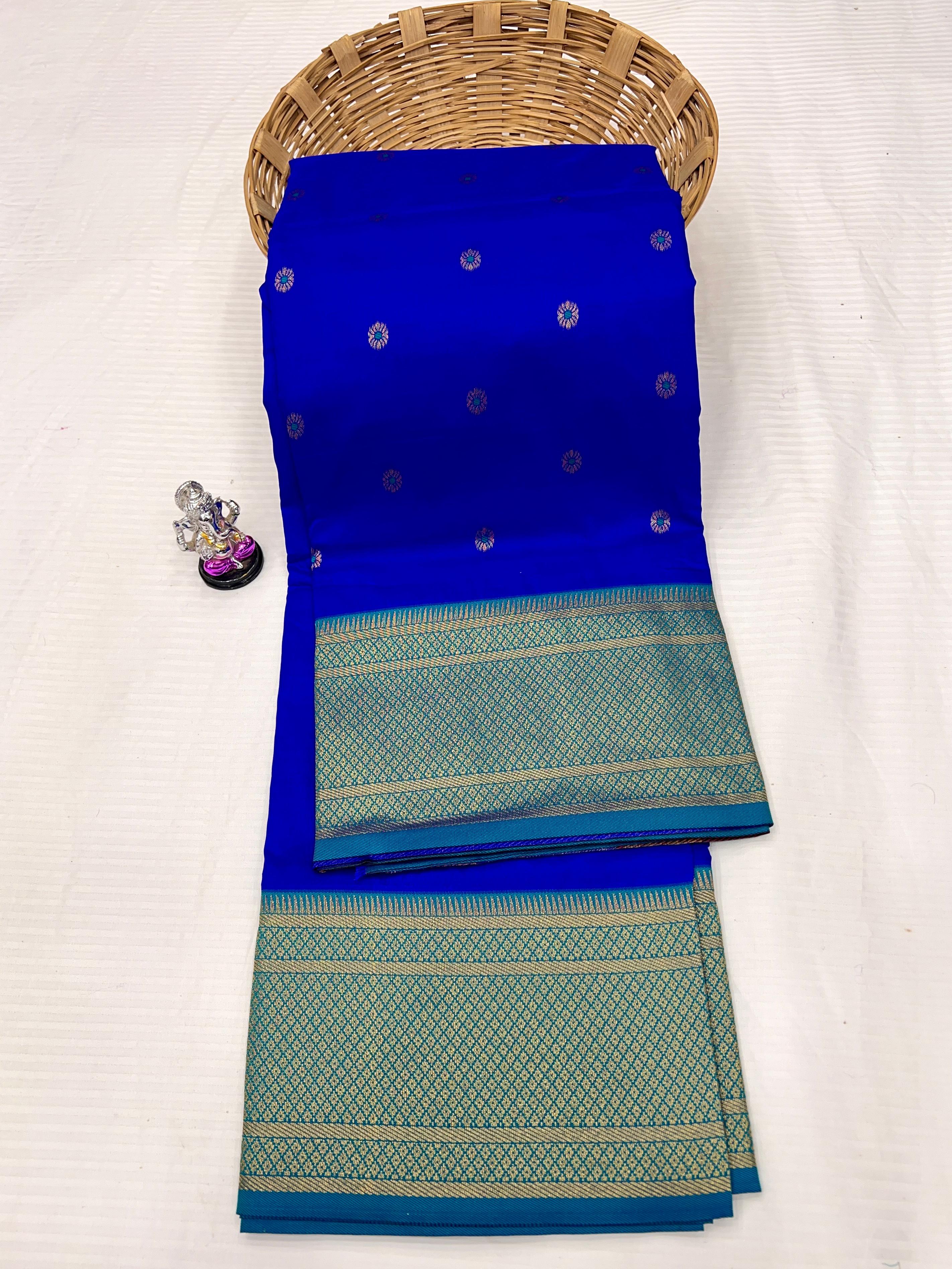 Kadiyal Paithani Premium Katan Silk Saree with Meena Butti & Contrast Zari Blouse