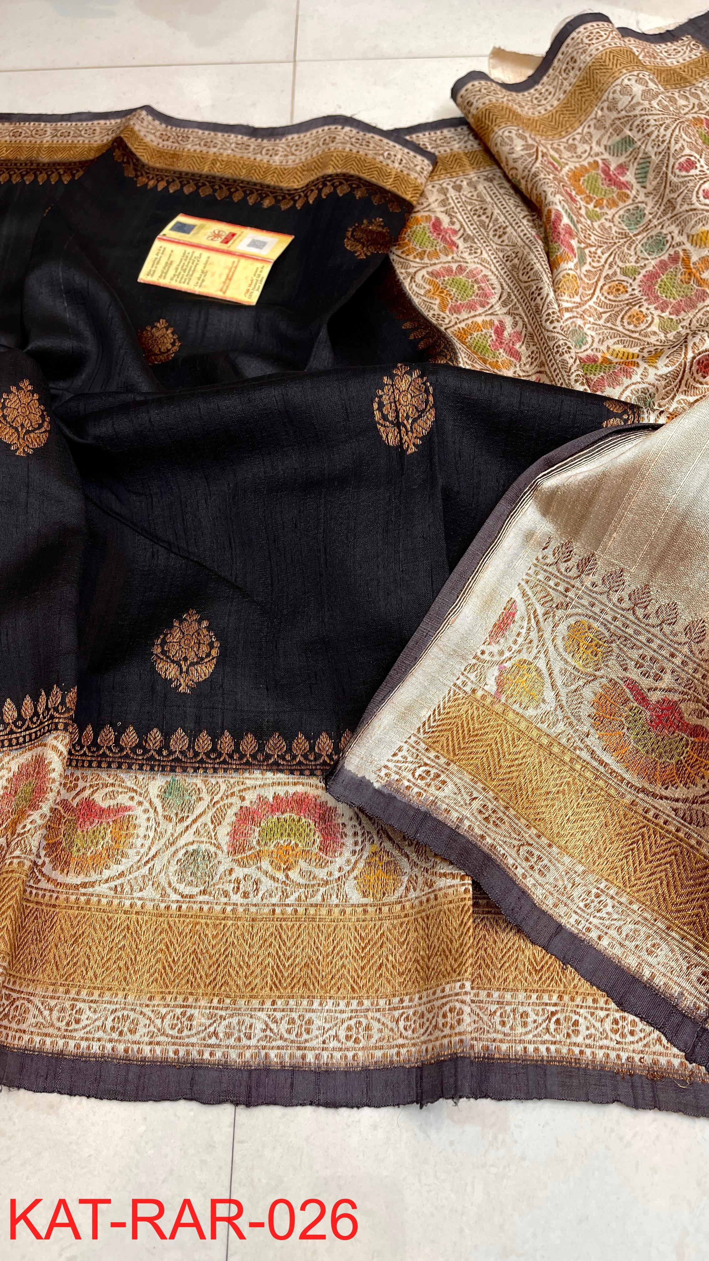 Exclusive Banarasi Raw Silk Handloom Saree – Handbrush Dye with Rich Pallu