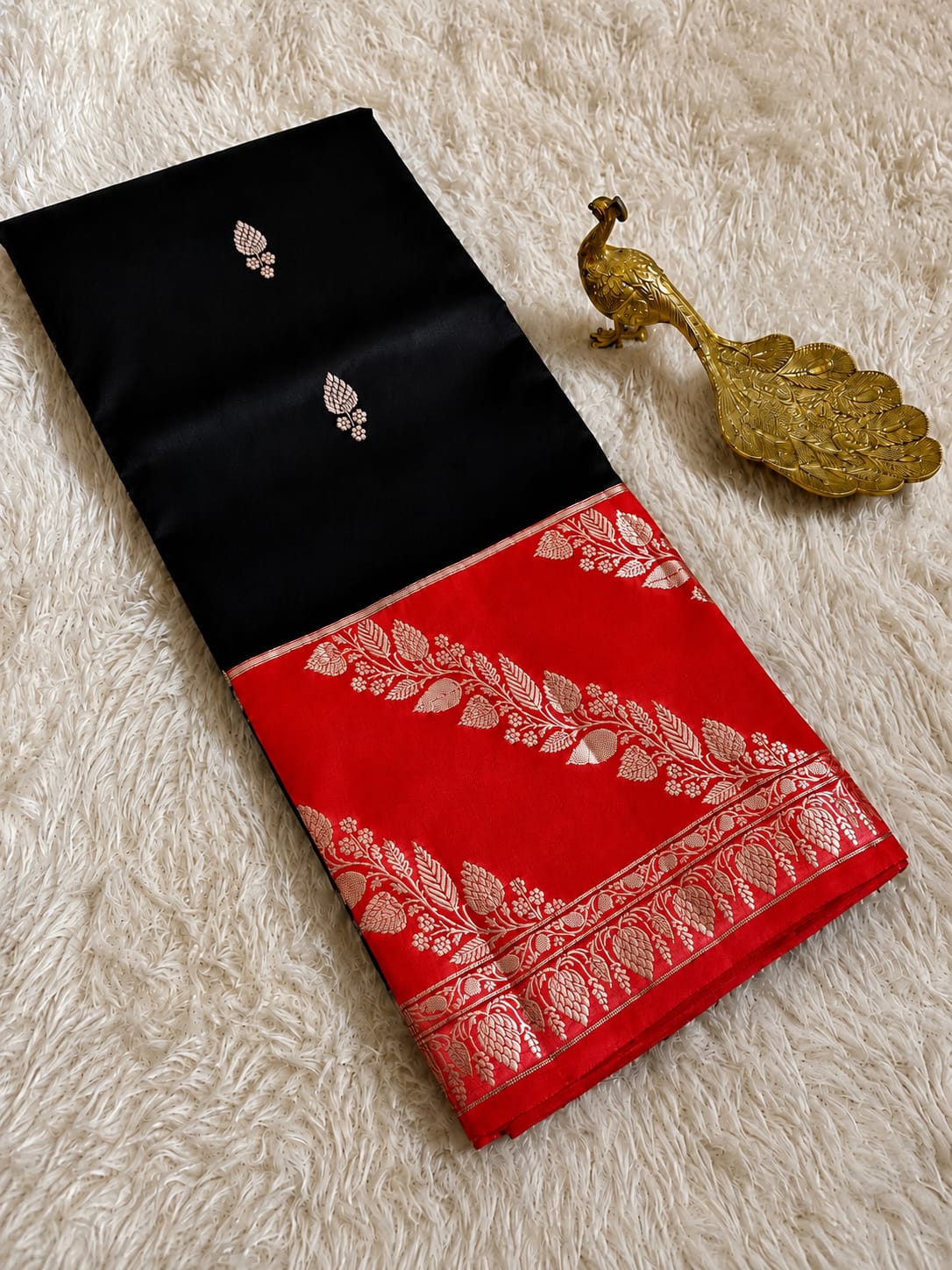 Beautiful Banaras Soft Raw Mango Silk Woven Premium Quality Saree