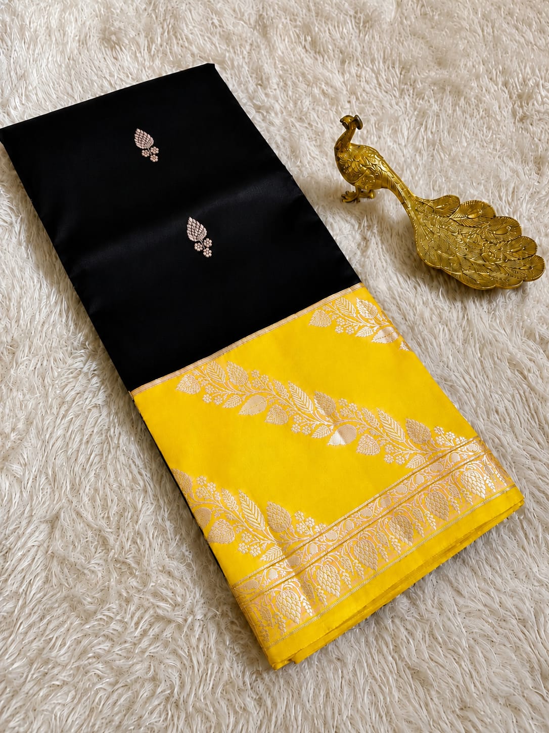 Beautiful Banaras Soft Raw Mango Silk Woven Premium Quality Saree