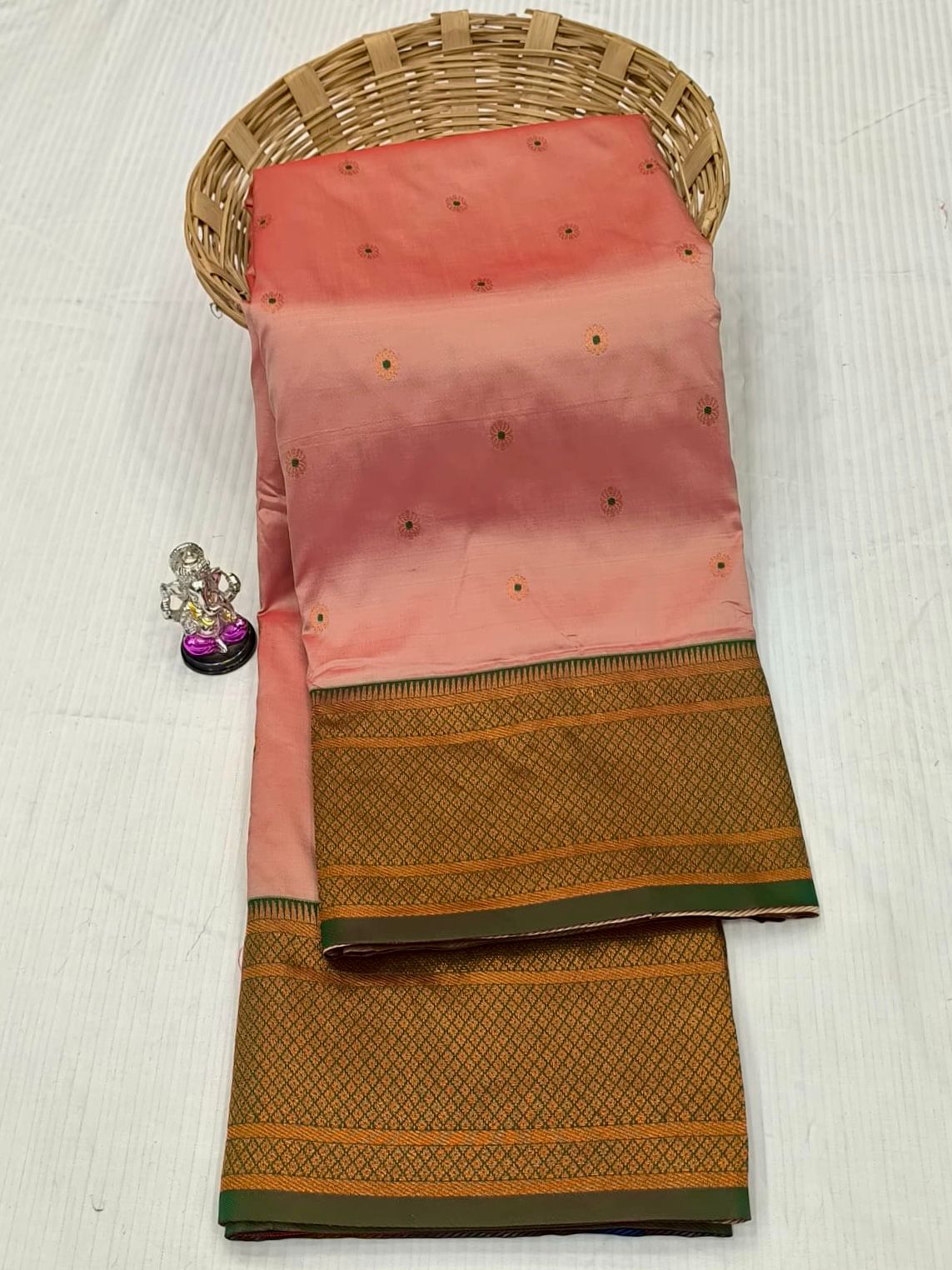 Elegant Kadiyal Paithani Saree in Premium Katan Silk