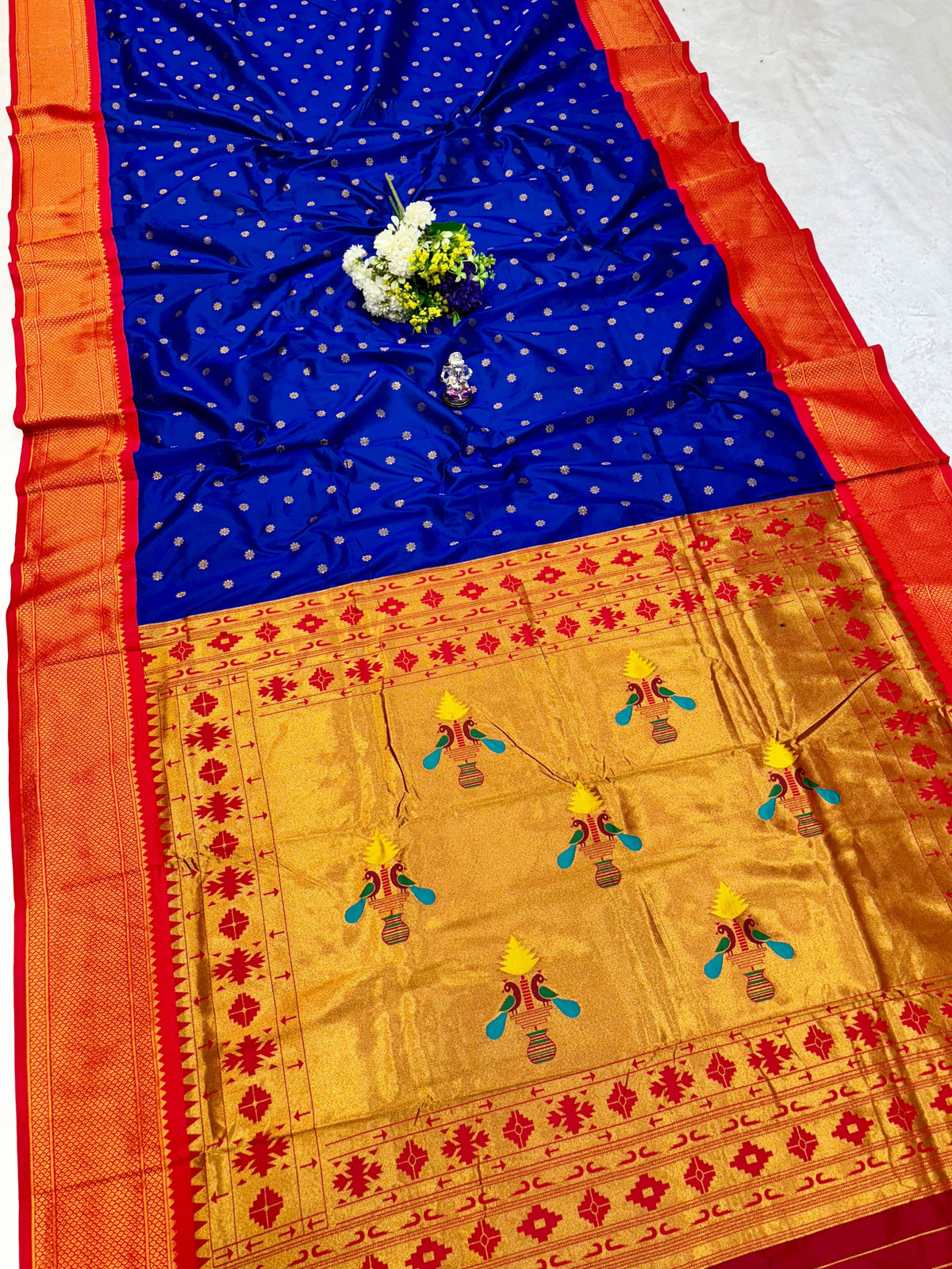 Royal Yeola Kalanjali Double Pallu Paithani Silk Saree