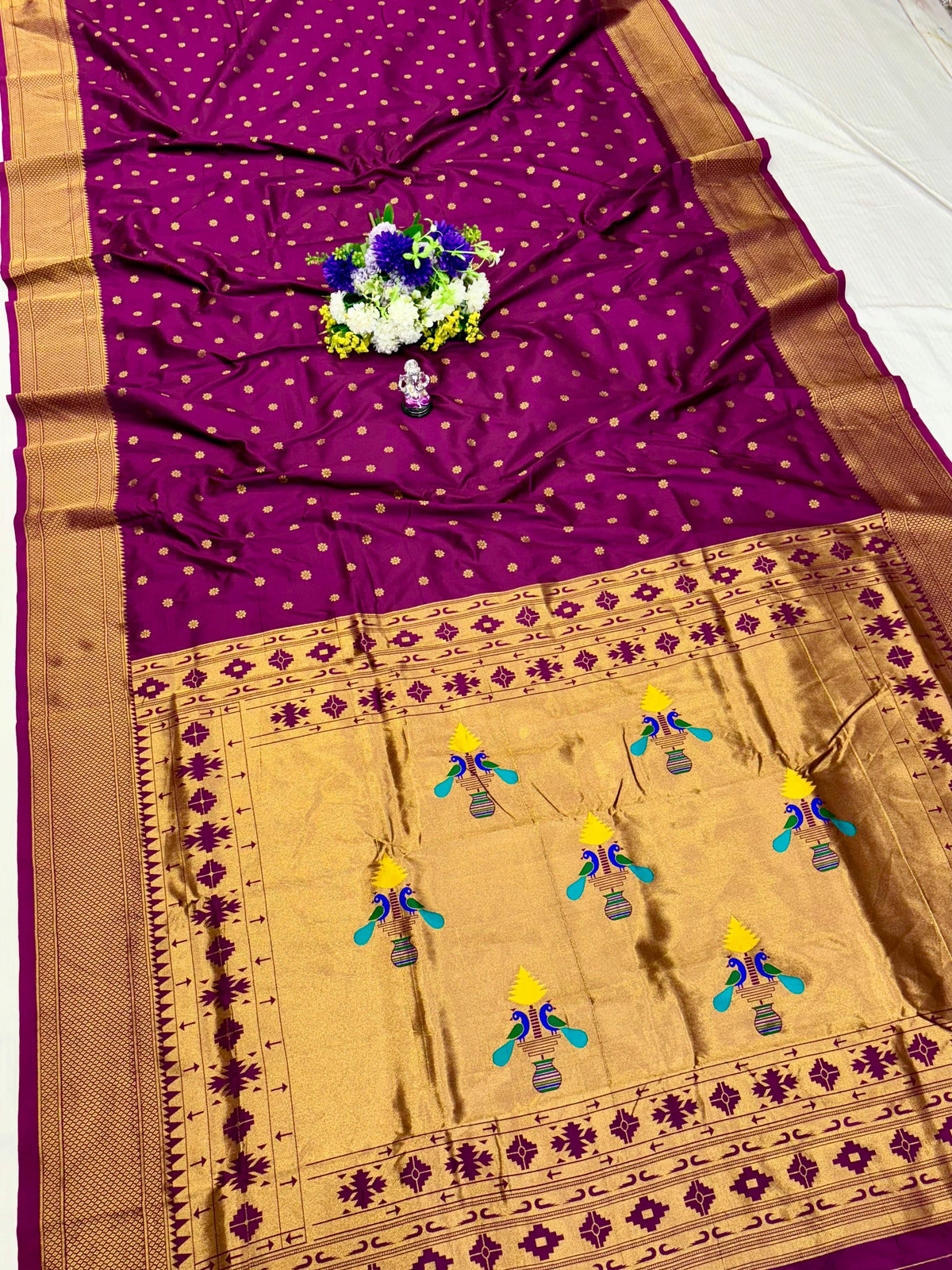 Royal Yeola Kalanjali Double Pallu Paithani Silk Saree