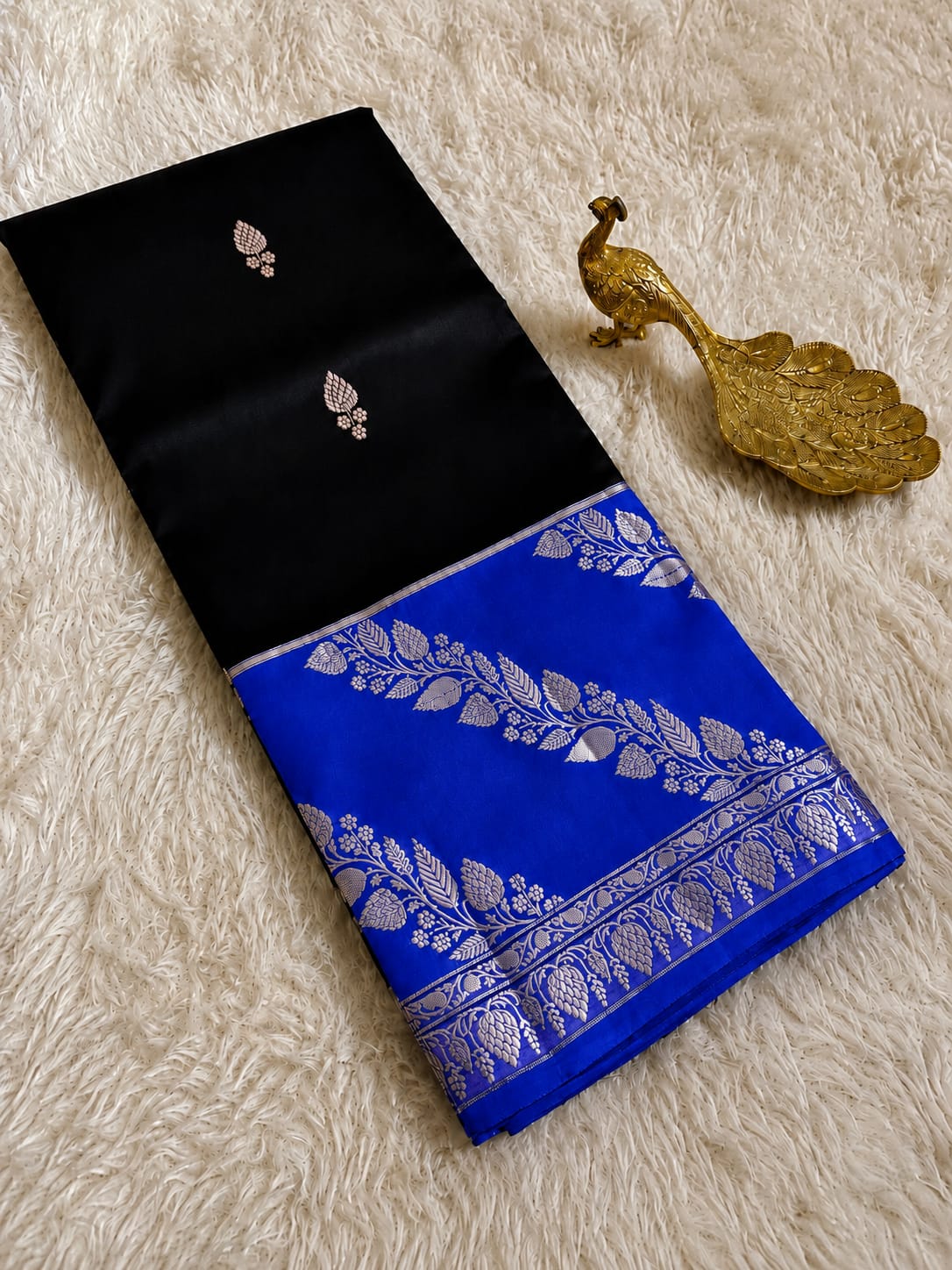 Beautiful Banaras Soft Raw Mango Silk Woven Premium Quality Saree