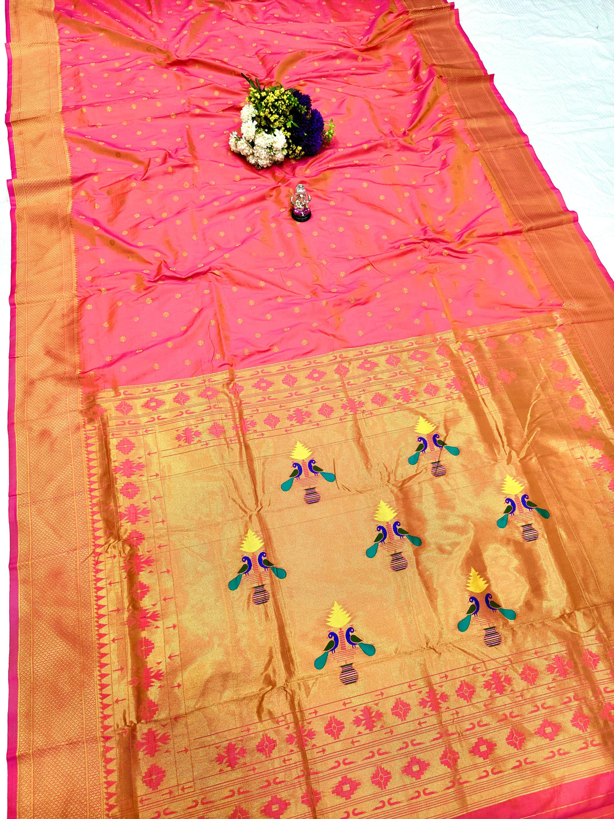 Royal Yeola Kalanjali Double Pallu Paithani Silk Saree