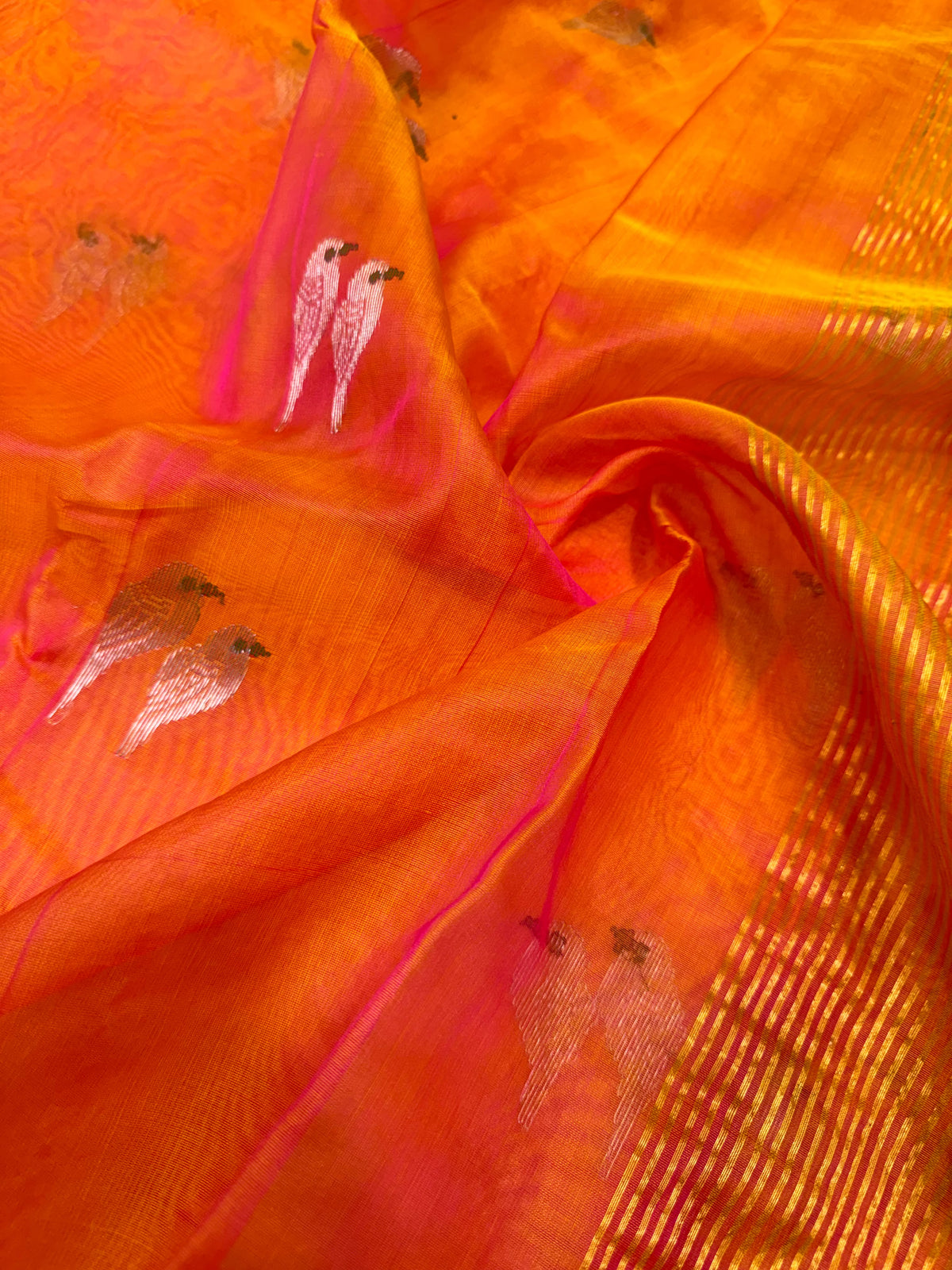 Chanderi Handloom Katan Silk Saree – Meenakari Butta & Zari Pallu