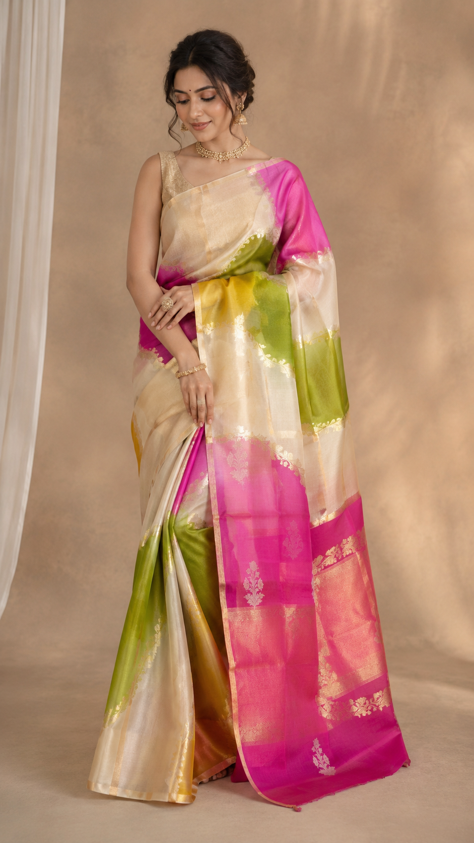 Premium Pure Rangkat Kora Handloom Silk Saree With Beautiful Aara Weaving