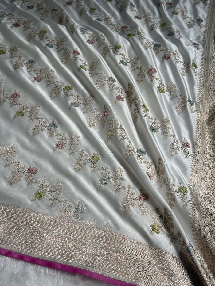 Elegant White Banarasi Cross Mashru Silk Saree with Baby Pink Accents
