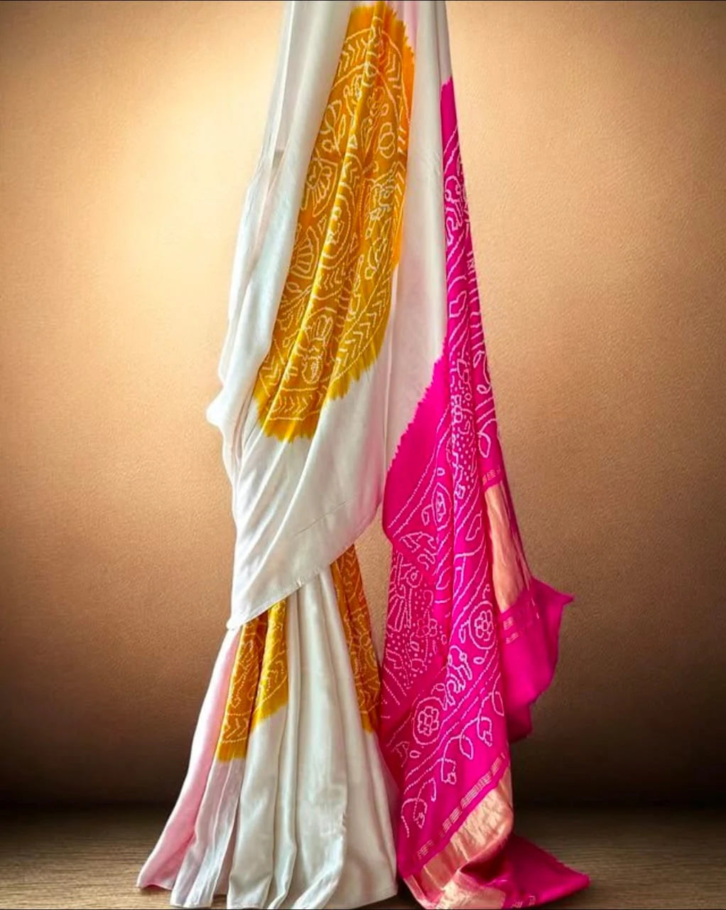 Ivory Grace – Pure Gajji Silk Traditional Bandhej