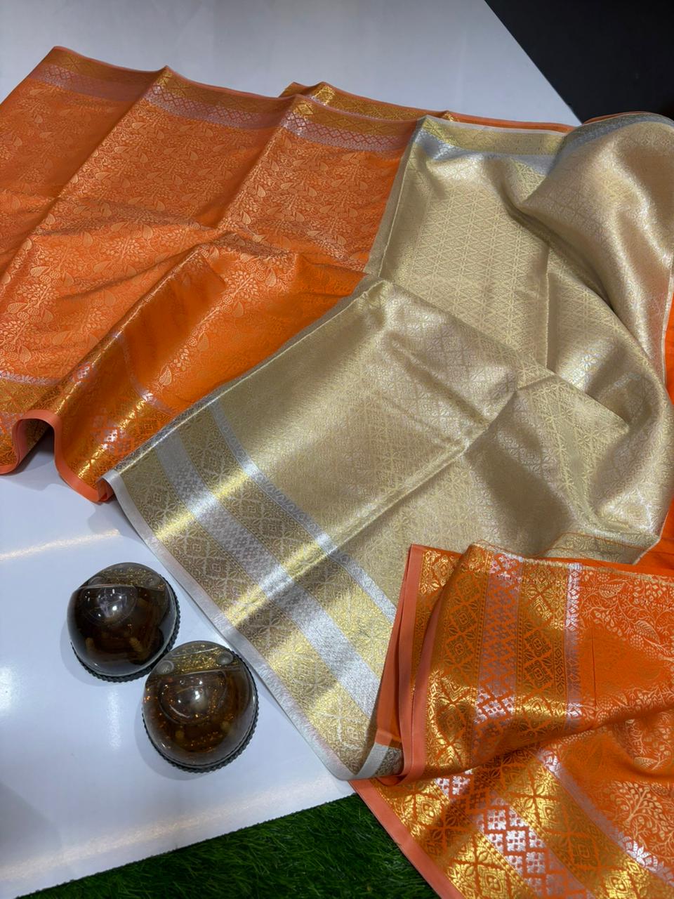 BEAUTIFUL SOFT KATAN TUNCHHUI WOVEN BANARAS SAREES
