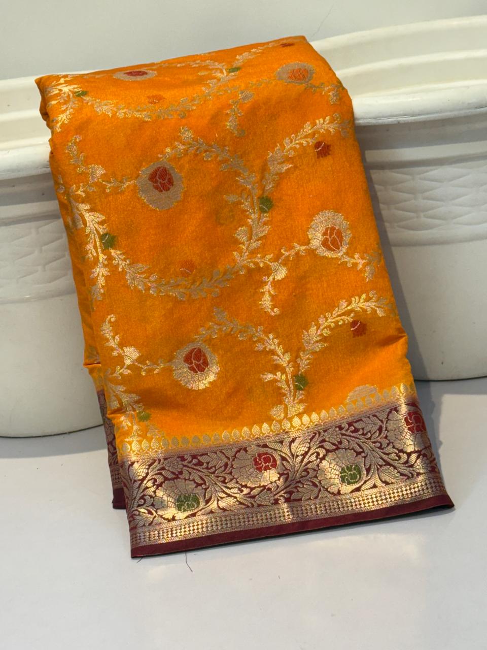 BEAUTIFUL BANARAS SOFT MEENAKARI JAAL WOVEN CHINIYA KATAN SILK PREMIUM QUALITY SAREES