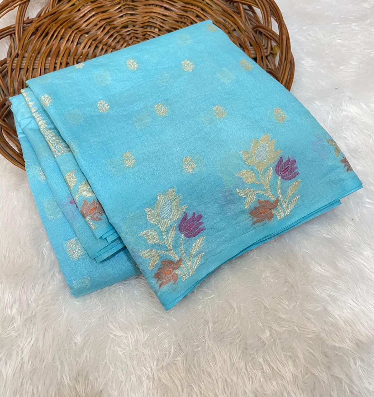 Banarasi exclusive Dyeble RAW MANGO Silk Saree