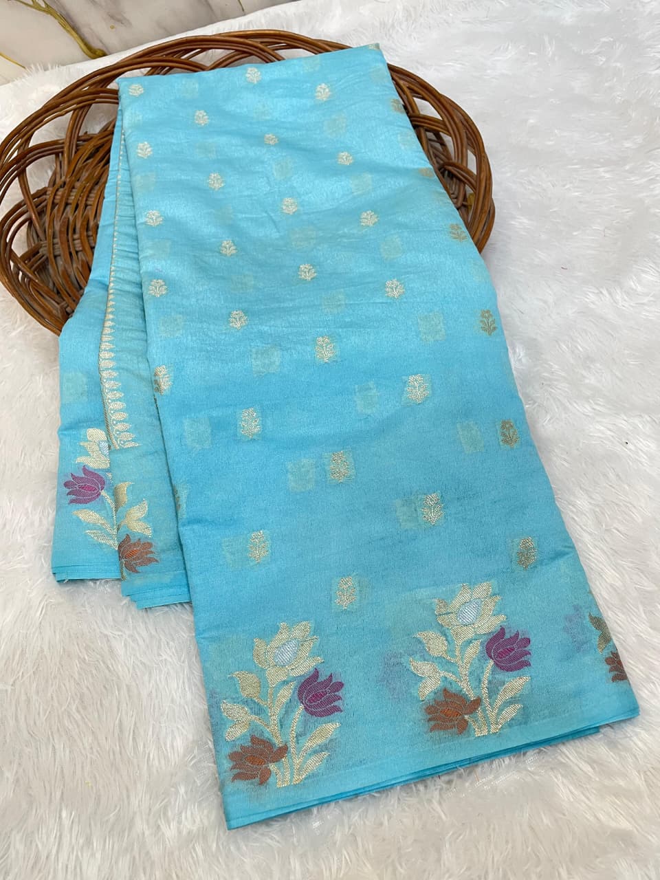 Banarasi exclusive Dyeble RAW MANGO Silk Saree
