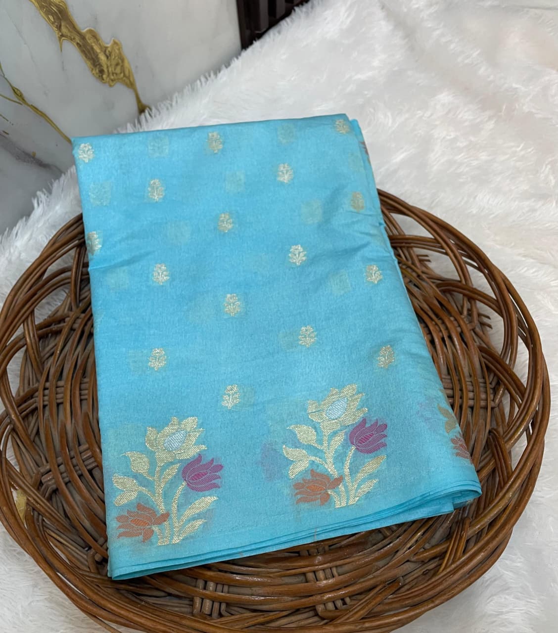 Banarasi exclusive Dyeble RAW MANGO Silk Saree