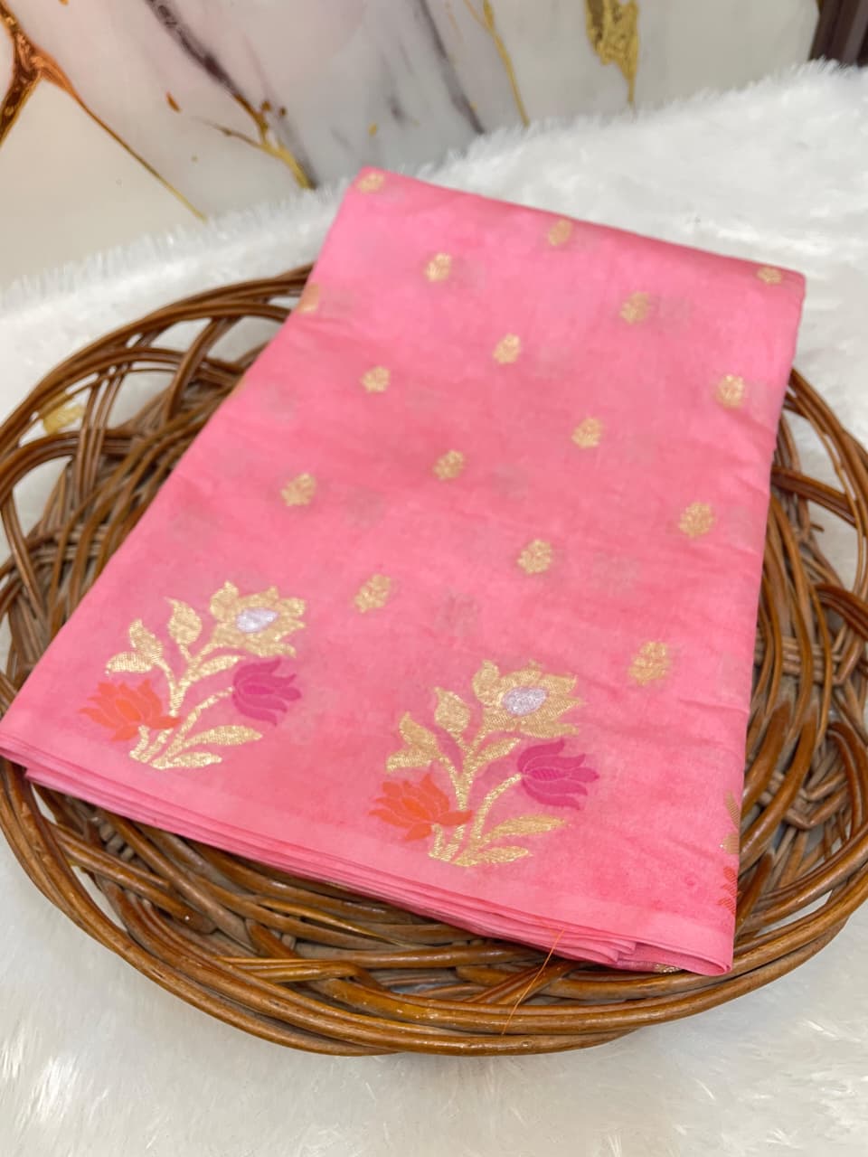 Banarasi exclusive Dyeble RAW MANGO Silk Saree