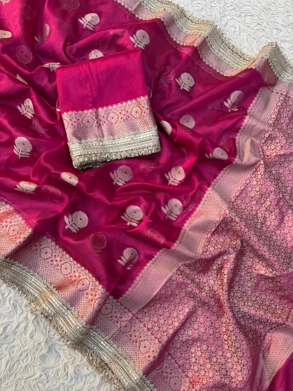 BEAUTIFUL BANARAS SOFT GLASS TISSUE SILK WOVEN LACE WORK WITH MEENAKARI BOOTA SAREES