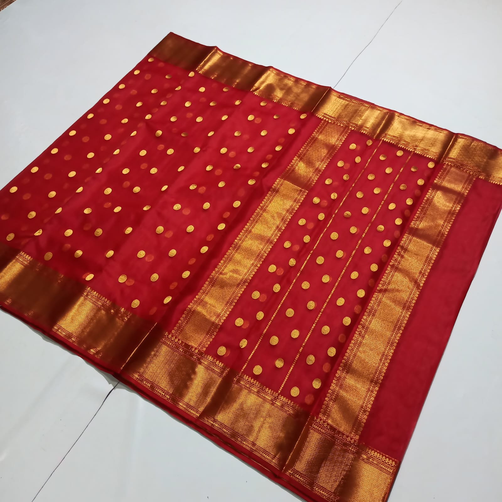 Chanderi Katan Silk All Over Butte Traditional Nakshi Border And Ghani Butte Palla Saree