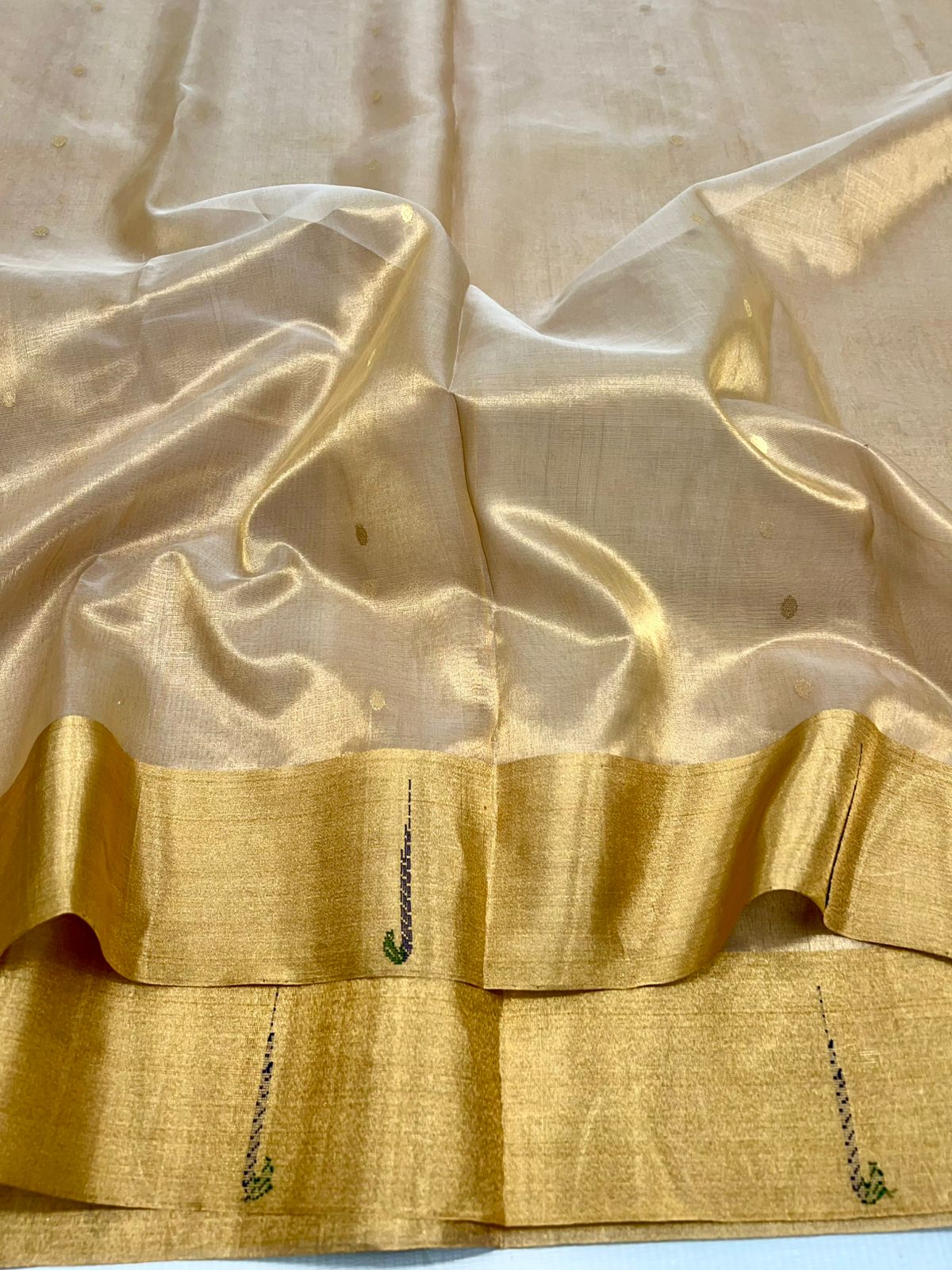 Zari Weaving Tissue Chanderi Handloom Silk Saree