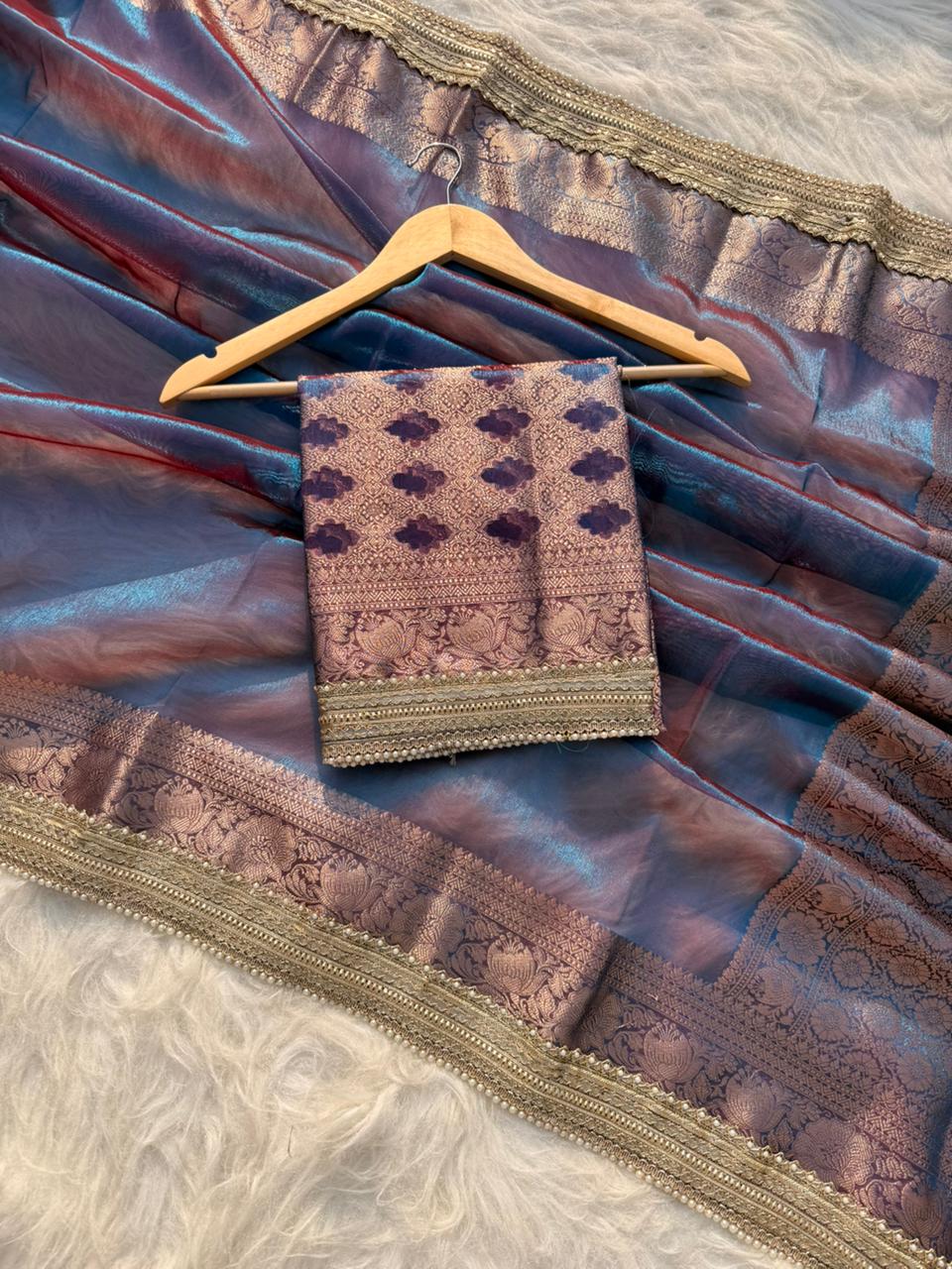 BEAUTIFUL BANARASI GLASS TISSUE SILK SOFT WOVEN LACE WORK SAREE