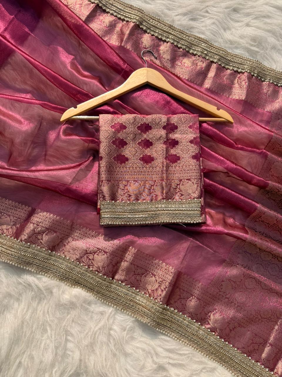 BEAUTIFUL BANARASI GLASS TISSUE SILK SOFT WOVEN LACE WORK SAREE