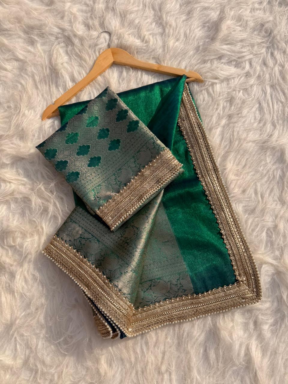 BEAUTIFUL BANARASI GLASS TISSUE SILK SOFT WOVEN LACE WORK SAREE