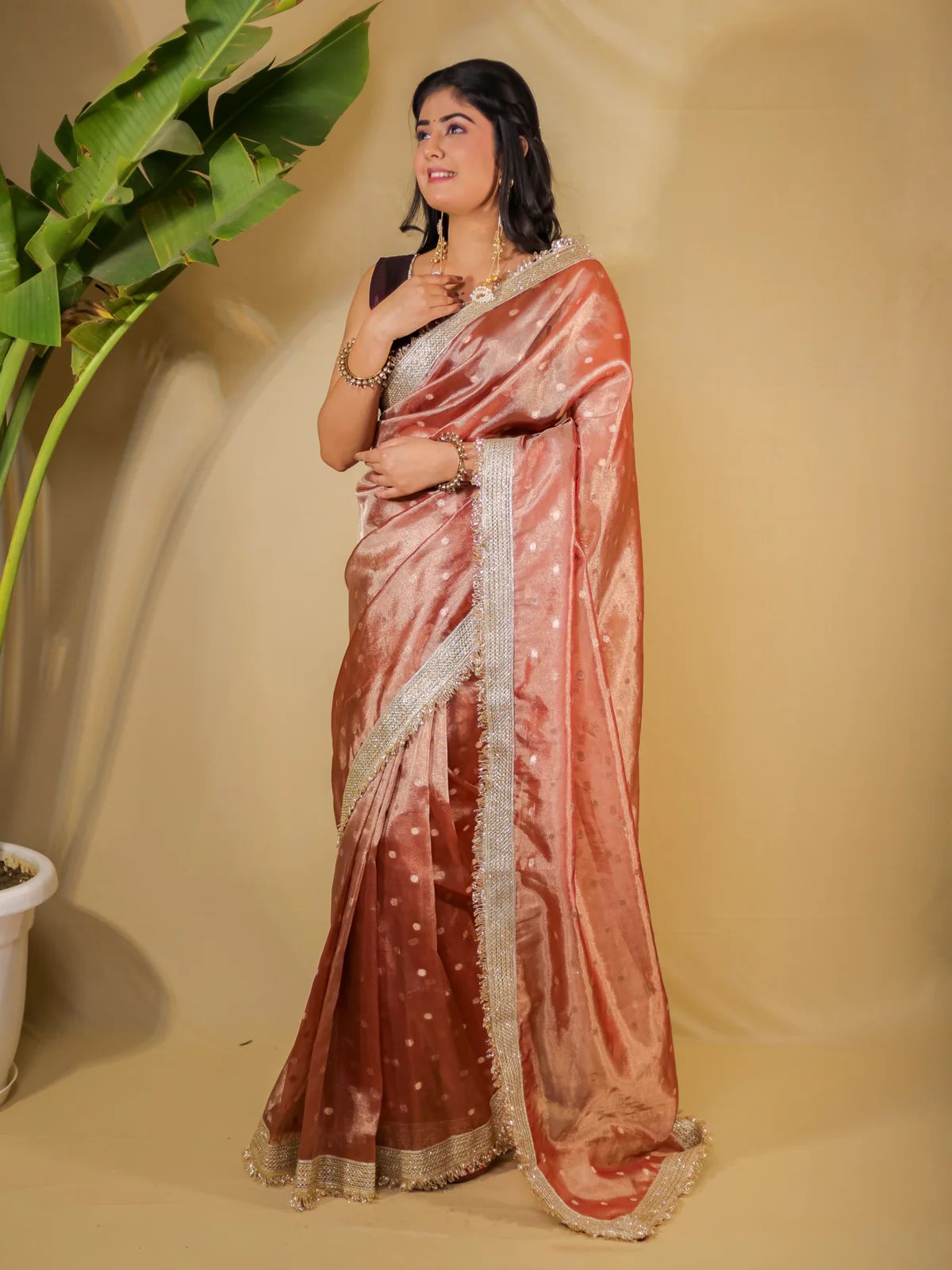 BEAUTIFUL BANARAS SOFT GLASS TISSUE SILK BOOTI WOVEN LACE WORK SAREE