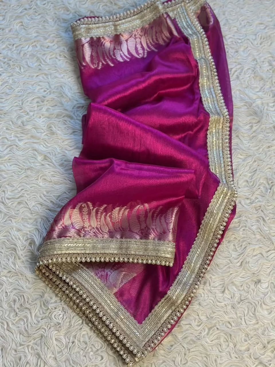 Beautiful Banarasi Glass Tissue Silk Saree with Elegant Lace Work