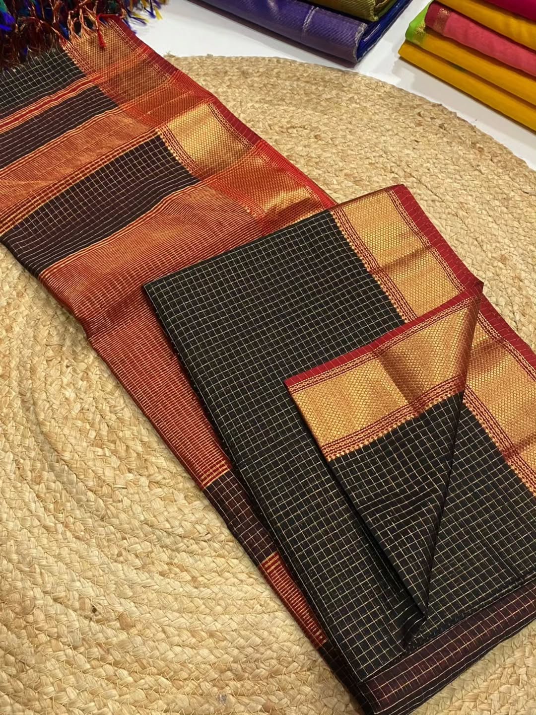 MAHESHWARI HANDLOOM SILK BY COTTON SAREE