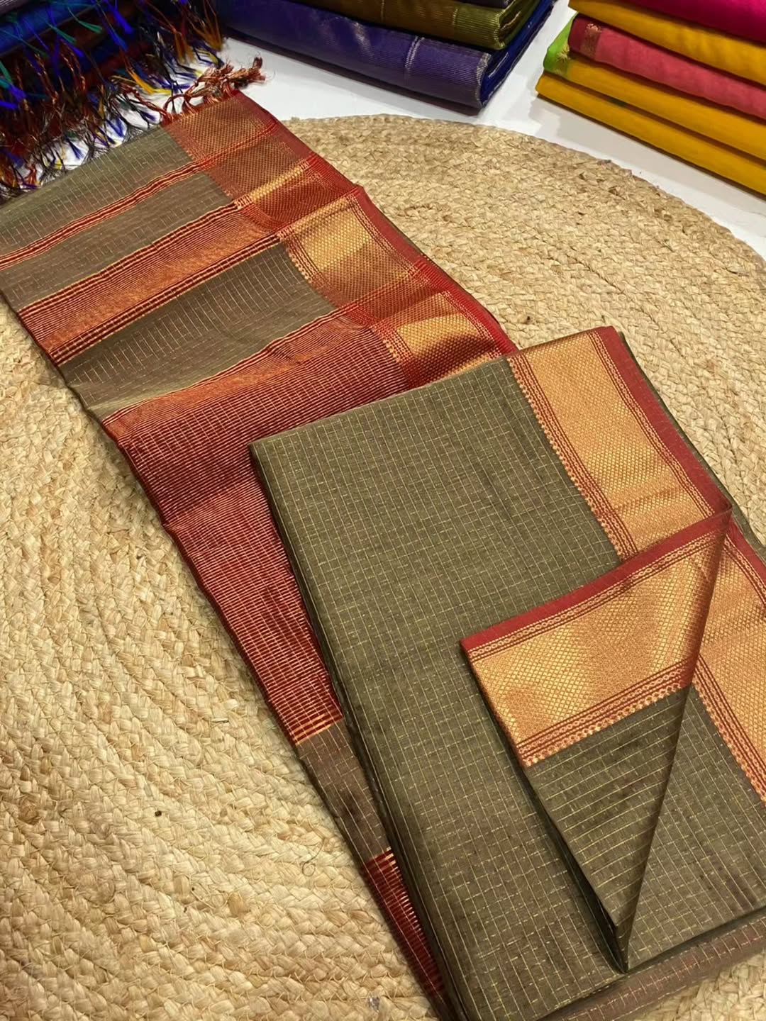 MAHESHWARI HANDLOOM SILK BY COTTON SAREE