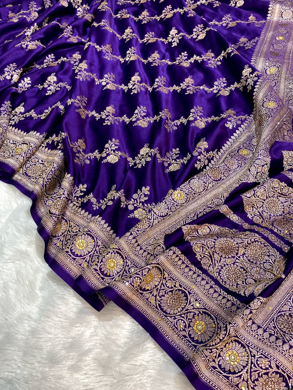 BANARASI HANDLOOM MASHROO SILK BEAUTIFUL HAND DARDOZI WORK TRADITIONAL SAREE