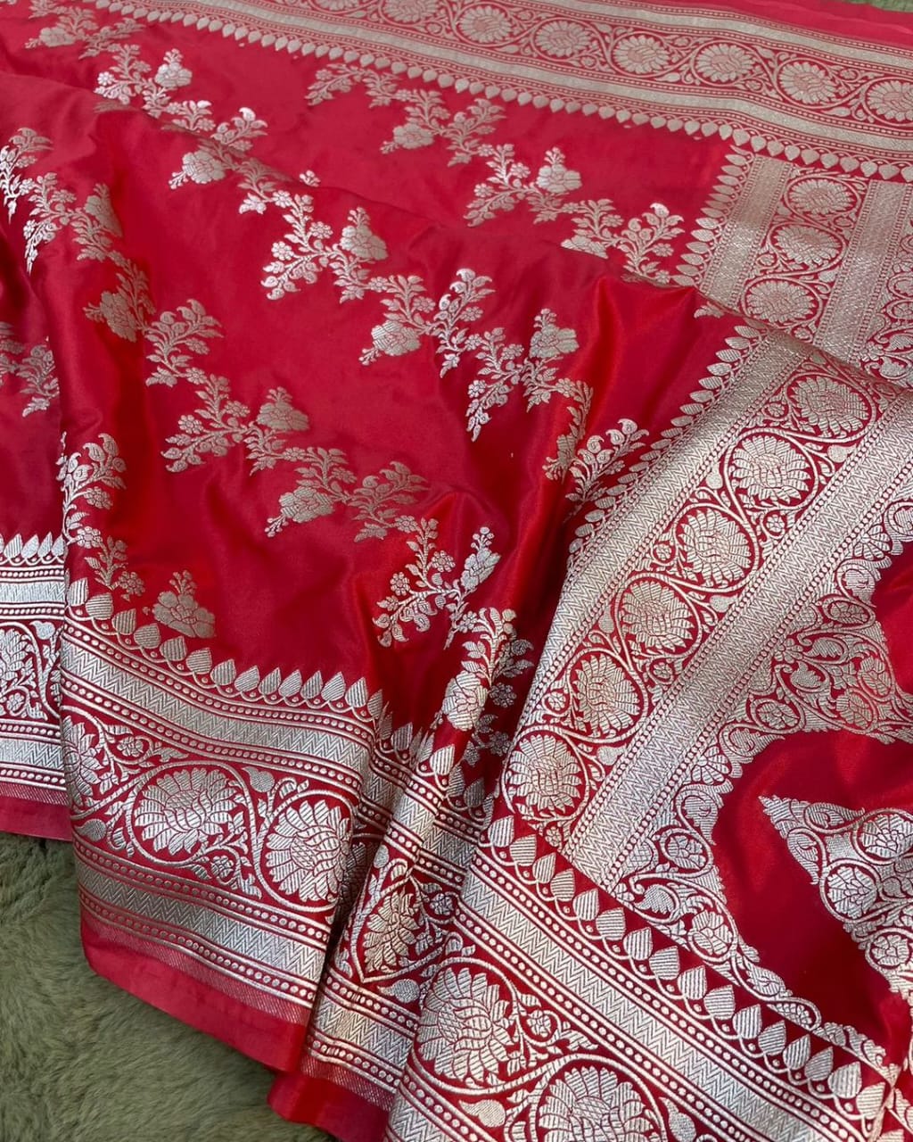 BANARASI HANDLOOM MASHRU SILK BEAUTIFUL HAND DARDOZI WORK TRADITIONAL SAREE