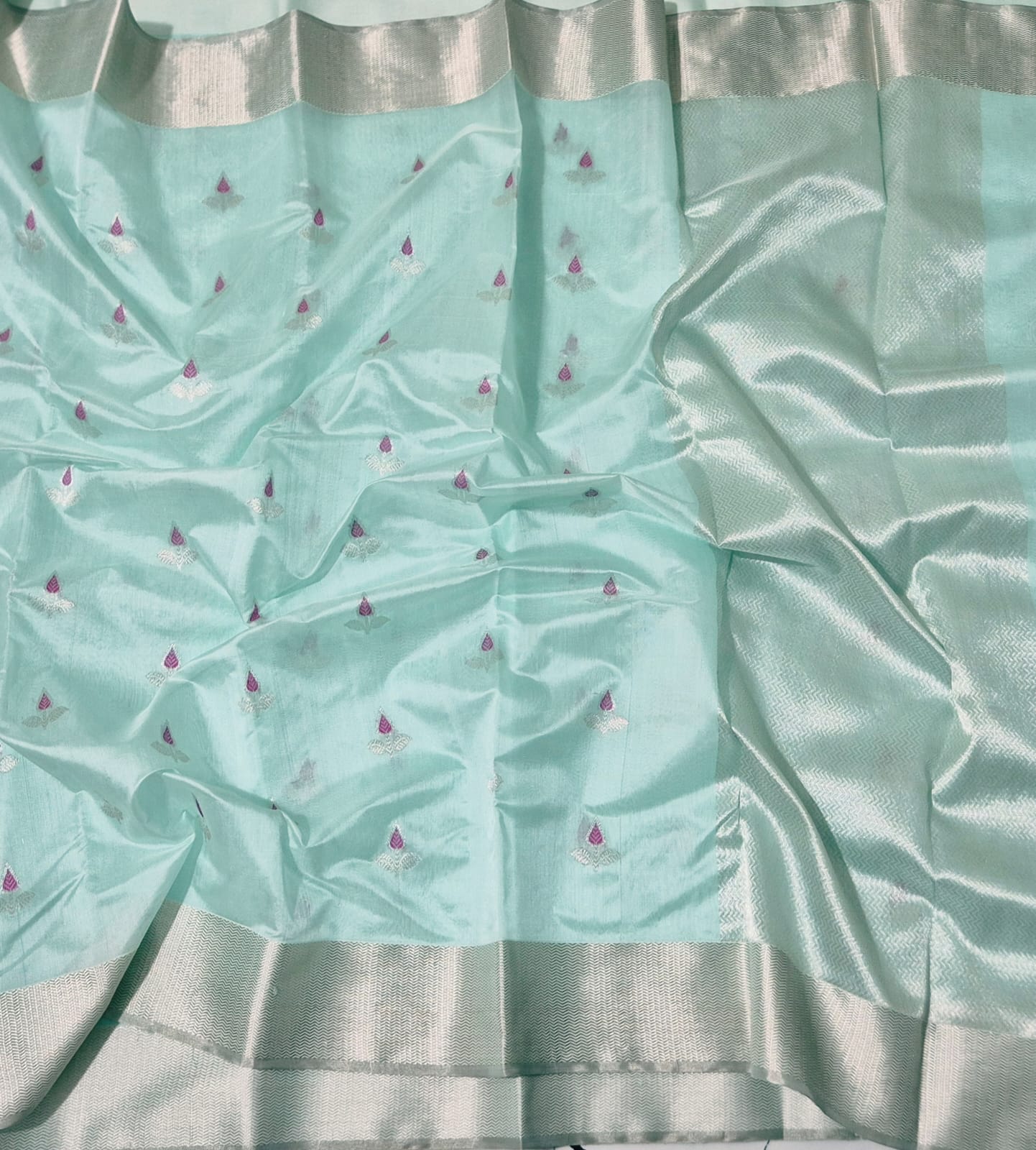 Royal Weaves – Traditional Chanderi Handloom Saree