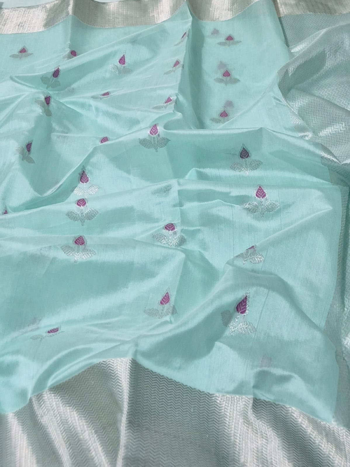 Royal Weaves – Traditional Chanderi Handloom Saree