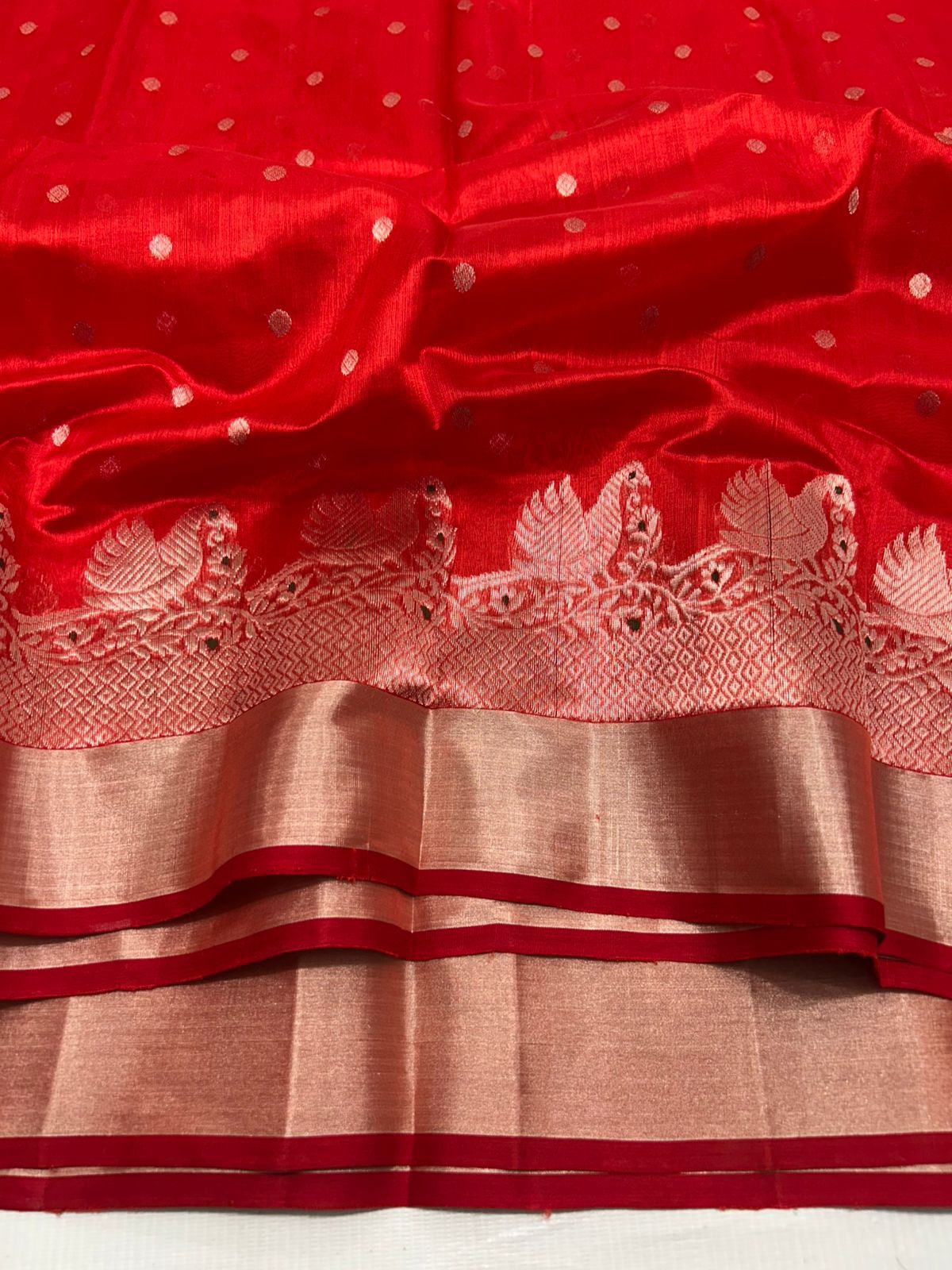 Elegance in Weave – Chanderi Handloom Saree with Ghani Butte Minakari