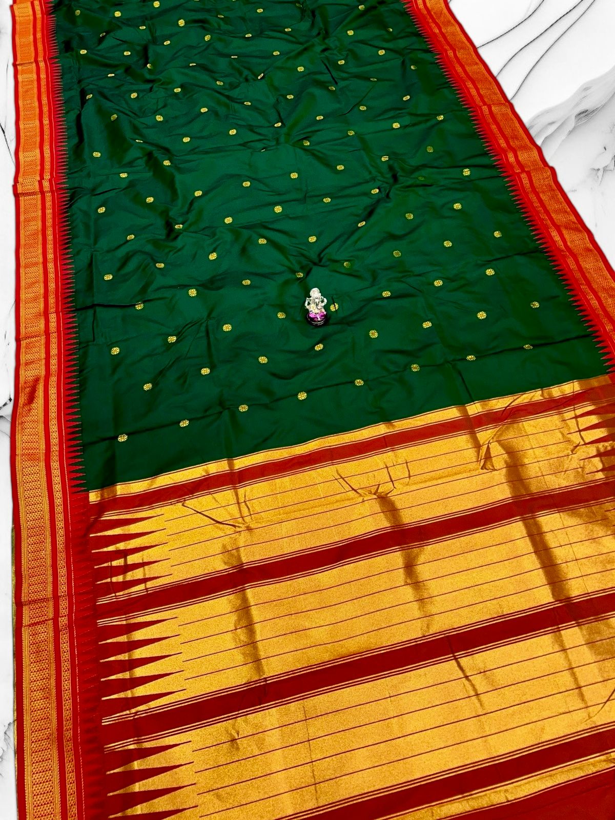 Half Silk Irkal Paithani – Grace in Every Drape