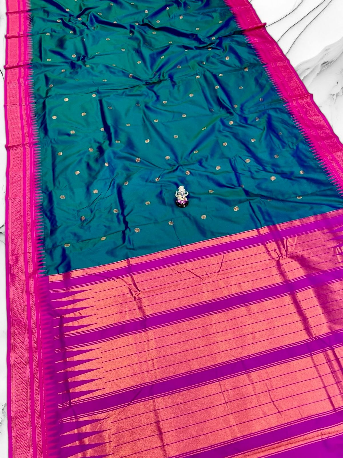 Half Silk Irkal Paithani – Grace in Every Drape