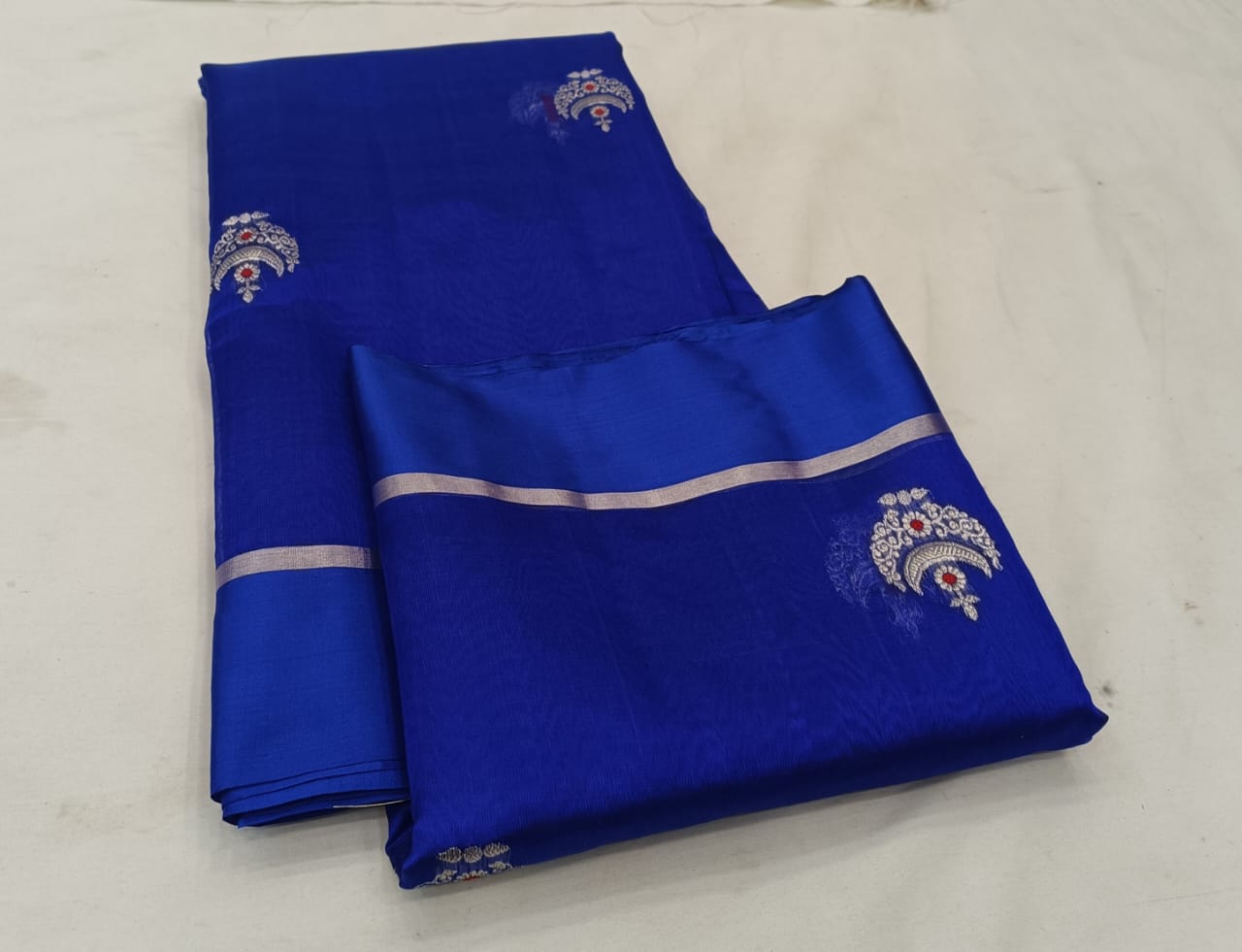 Pattu Silk Meenakari Kadwa Butta Chanderi Handloom Saree with Resham Border & Taraz Palla