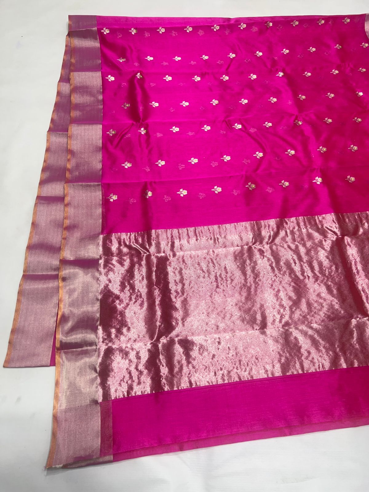 Pattu Silk Meenakari Kadwa Butta Chanderi Handloom Saree with Resham Border & Taraz Palla