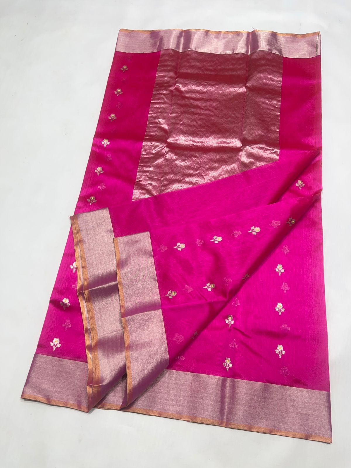 Pattu Silk Meenakari Kadwa Butta Chanderi Handloom Saree with Resham Border & Taraz Palla