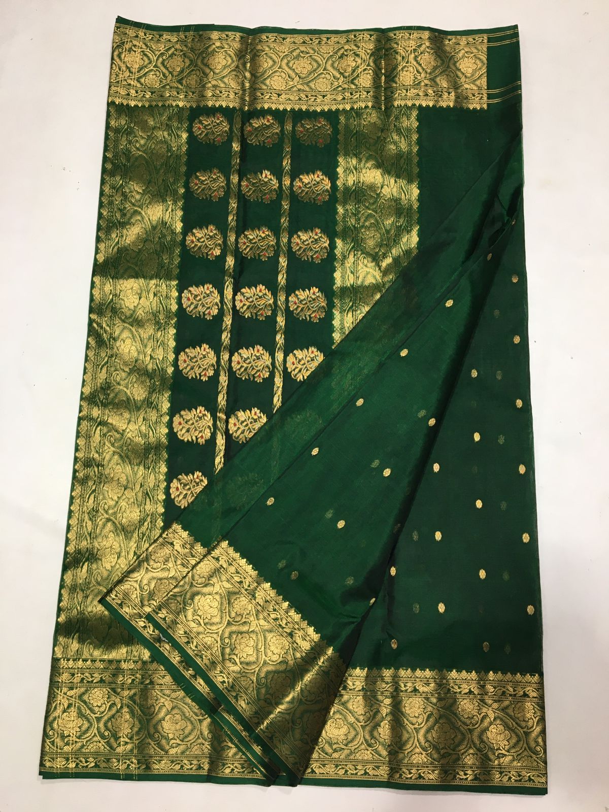 Chanderi Handloom Katan Silk Saree with All-Over Butte, Traditional Nakshi Border & Meenakari Jhad Palla