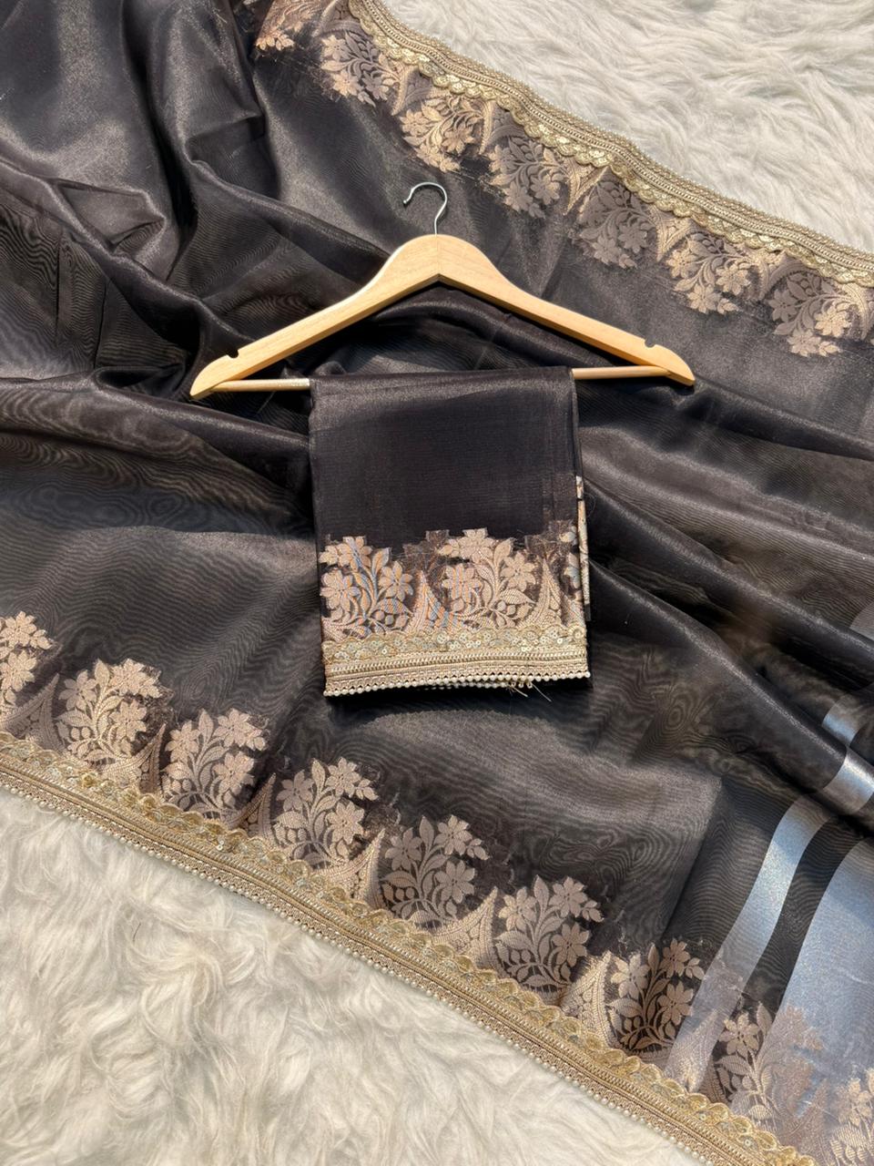 Beautiful Glass Tissue Silk Saree with Pearl Lace Work – Premium Quality Collection