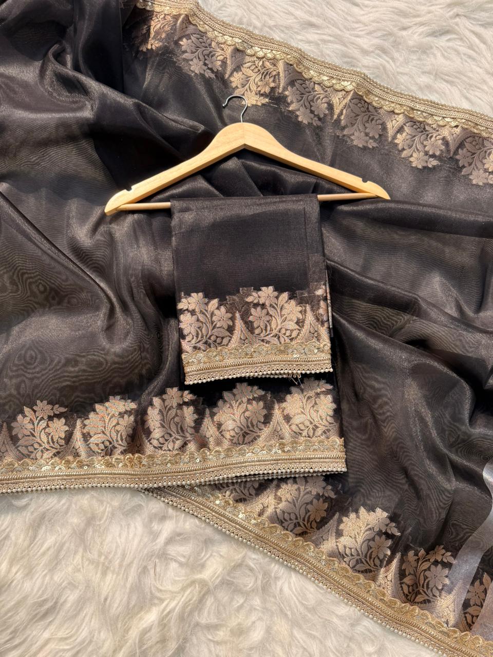 Beautiful Glass Tissue Silk Saree with Pearl Lace Work – Premium Quality Collection