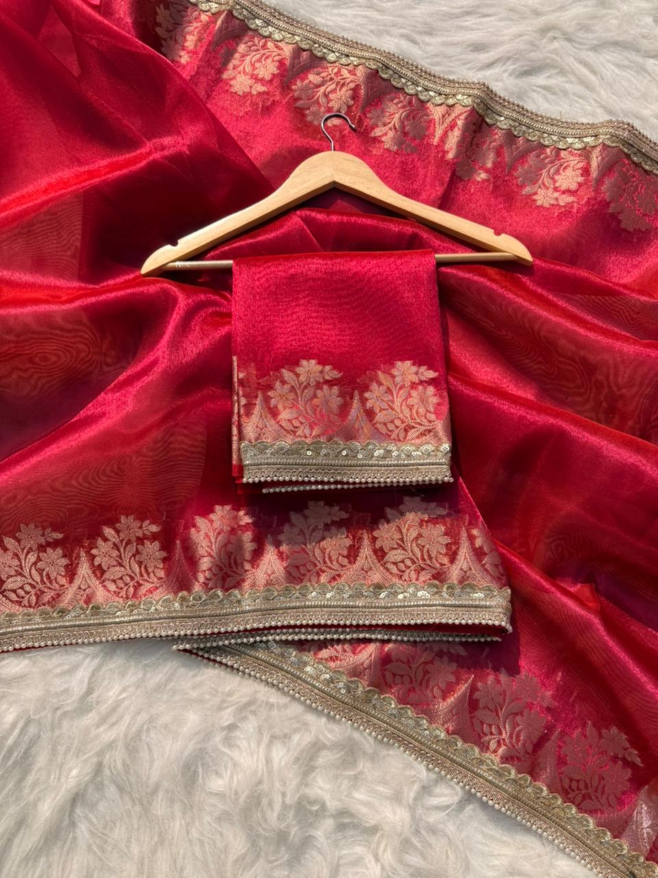 Beautiful Glass Tissue Silk Saree with Pearl Lace Work – Premium Quality Collection